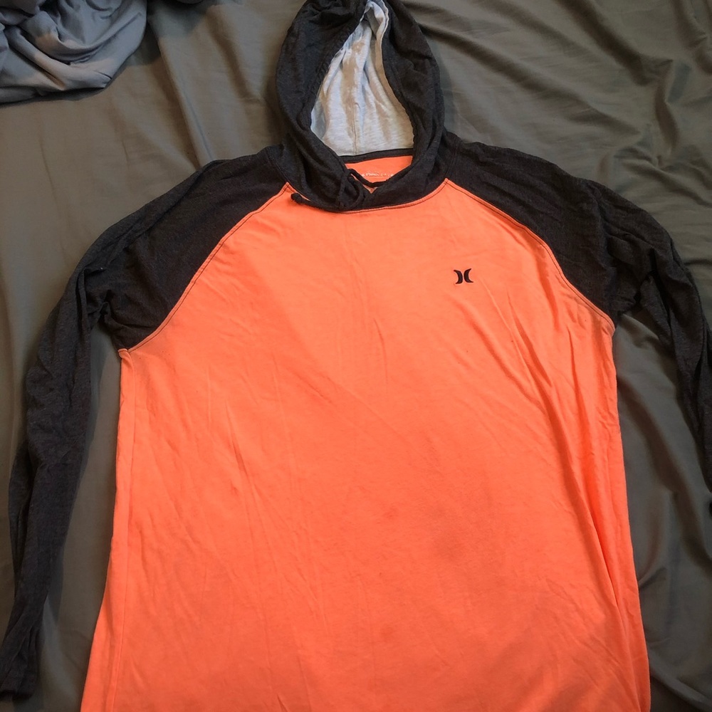Long sleeve hoodie tee. Hurley. Large. Mens.